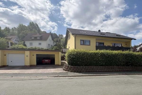 Immobilie in Warmensteinach - Wohntraum mit viel Platz in idyllischer Umgebung - Bild 1