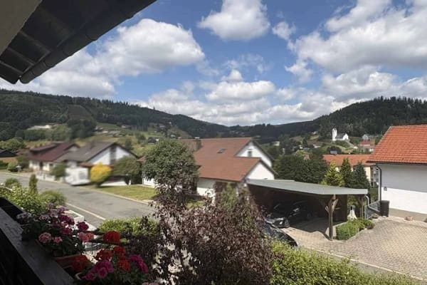 Immobilie in Warmensteinach - Wohntraum mit viel Platz in idyllischer Umgebung - Bild 3
