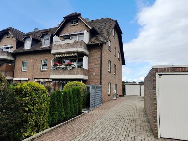 Immobilie in Neu Kaliß - Gepflegte Anlageimmobilie mit 4 Wohneinheiten und 3 Garagen - Bild 0
