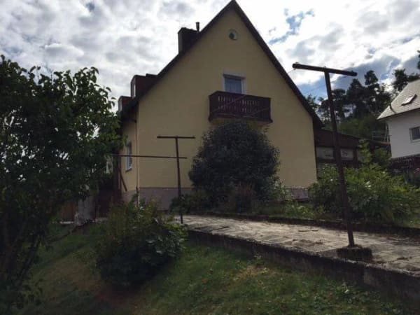 Immobilie in Ergoldsbach - Wohnhaus Zwangsversteigerung wegen Scheidung am 7.12.26 - Bild 1