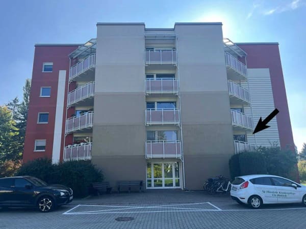 Immobilie in Arnsdorf - 2-Raum-Wohnung mit Loggia, Aufzug und Stellplatz in Arnsdorf - Bild 0