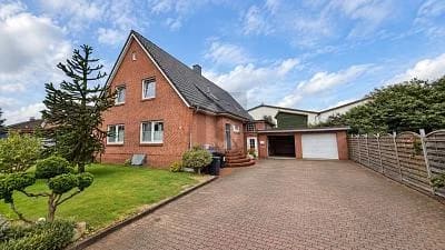 Immobilie in Büdelsdorf - TAUBENSCHLAG UND GARTENOASE - Bild 0