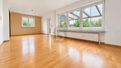 Immobilie in Büdelsdorf - TAUBENSCHLAG UND GARTENOASE - Bild 3
