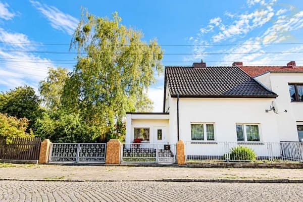 Immobilie in Wittenberg - gemütliche Doppelhaushälfte mit liebevoll angelegtem Grundstück und Garage in Lutherstadt Wittenberg - Bild 0