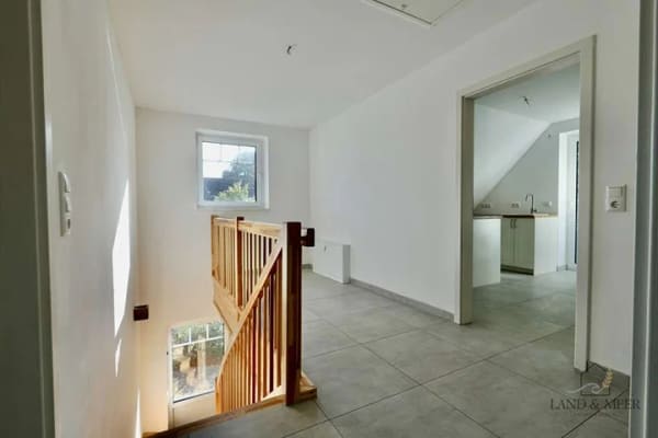 Immobilie in Lüdersdorf - Baujahr 2024: A+-Haus auf 2.136 m² Grundstück nahe Lübeck - Bild 4