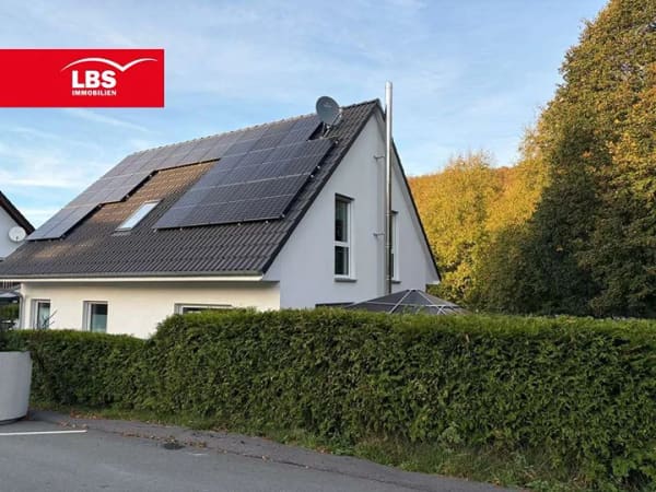 Immobilie in Balve - Modernes, energieeffizientes Einfamilienhaus in Balve - Bild 1
