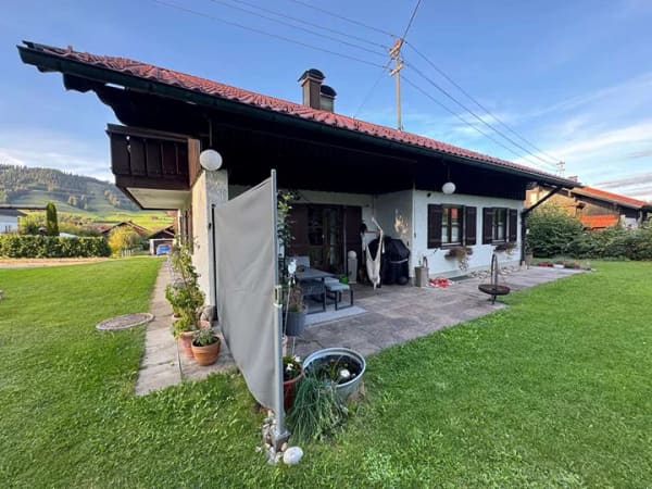Immobilie in Weitnau - Einfamilienhaus mit Bergblick, Sauna und großem Grundstück! - Bild 2