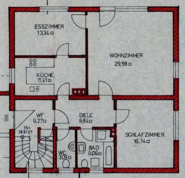 Immobilie in Bruckmühl - Bruckmühl: Großzügiges Einfamilienhaus mit guter Bausubstanz zum renovieren. - Bild 0