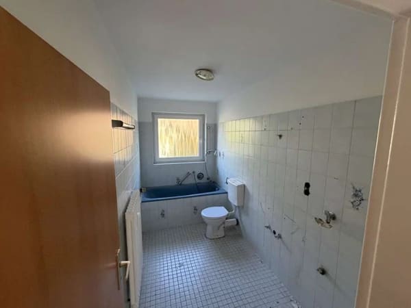 Immobilie in Bischofsheim - 3-Zimmer-Wohnung unvermietet mit Stellplatz und Gestaltungspotenzial in Bischofsheim - Bild 4