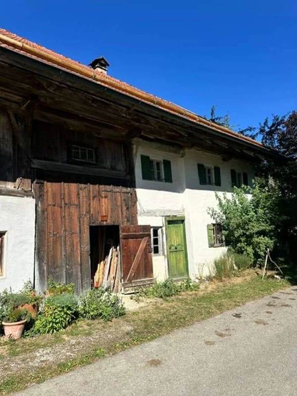 Immobilie in Steingaden - Baudenkmal, Bauernhaus mit wunderschönem Garten, ein Traum - Bild 1