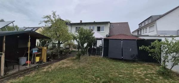 Immobilie in Eggenstein-Leopoldshafen - Wohn/Geschäftshaus mit freist. Vorderhaus auf großem Grundstück - Bild 0