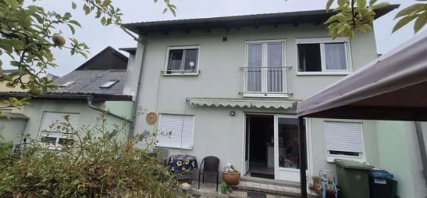 Immobilie in Eggenstein-Leopoldshafen - Wohn/Geschäftshaus mit freist. Vorderhaus auf großem Grundstück - Bild 2