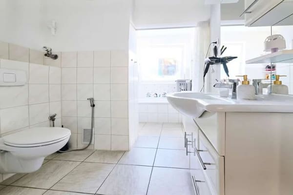 Immobilie in Detmold - Attraktive Eigentumswohnung als Kapitalanlage oder zur Selbstnutzung am Stadtrand von Detmold - Bild 2