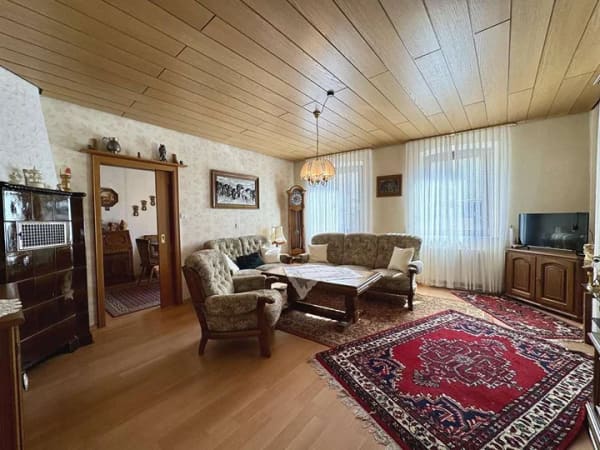Immobilie in Maikammer - Schmuckstück in Maikammer - Einfamilienhaus mit großem Gartengrundstück - Bild 1