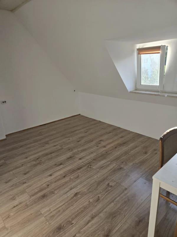 Immobilie in Merseburg - Wohnen mit Charakter: Geräumiges Doppelhaus in Merseburg - Bild 4