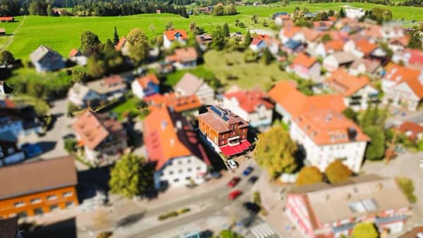 Immobilie in Scheidegg - Ein Stück Ortsgeschichte! Gepflegte Pension im Herzen von Scheidegg - Bild 4