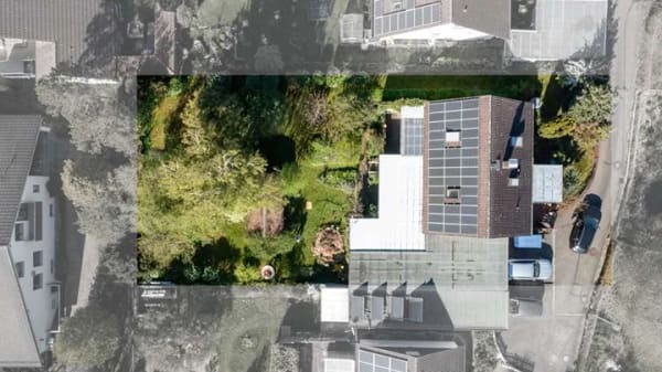 Immobilie in Tannheim - Einfamilienhaus mit großem Garten und vielseitigen Gestaltungsmöglichkeiten - Bild 0