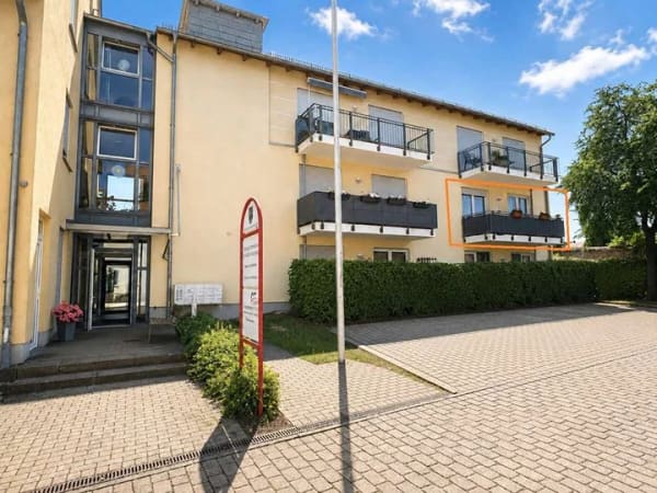 Immobilie in Ubstadt-Weiher - Vermietete 2-Zimmer-Wohnung in Haus B – vielseitig nutzbar und attraktiv investierbar - Bild 2