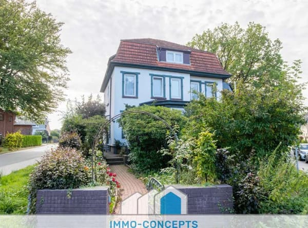 Immobilie in Halstenbek - Mehrfamilienhaus mit vier Eigentumswohnungen – 432,1 m² Wohnfläche, eine Einheit bezugsfrei - Bild 0
