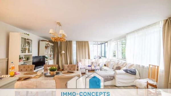 Immobilie in Halstenbek - Mehrfamilienhaus mit vier Eigentumswohnungen – 432,1 m² Wohnfläche, eine Einheit bezugsfrei - Bild 1