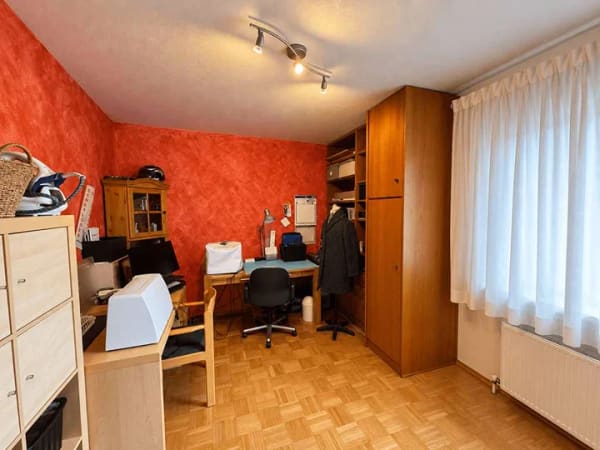 Immobilie in Altbach - Großzügige 3,5-Zimmer-Wohnung mit Balkon und Einzelgarage in Altbach - Bild 2