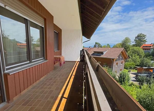 Immobilie in Oy-Mittelberg - Gepflegte 3-Zimmer-Wohnung mit Südbalkon, herrlichem Bergblick und Tiefgaragenstellplatz im Allgäu - Bild 4