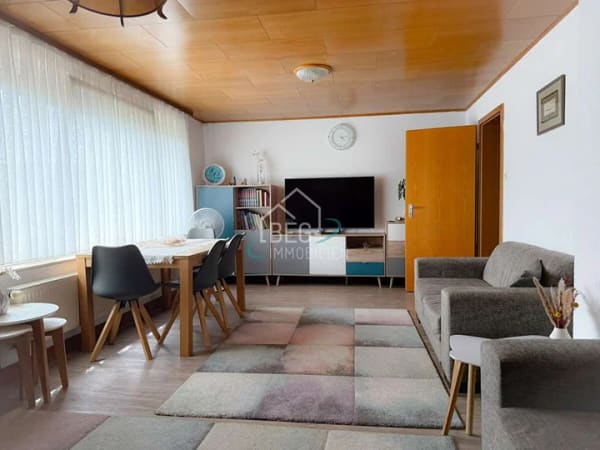 Immobilie in Künzelsau - WOHNEN MIT CHARME: Attraktive 4-Zimmer-Wohnung in Künzelsau-Südhang - Bild 4