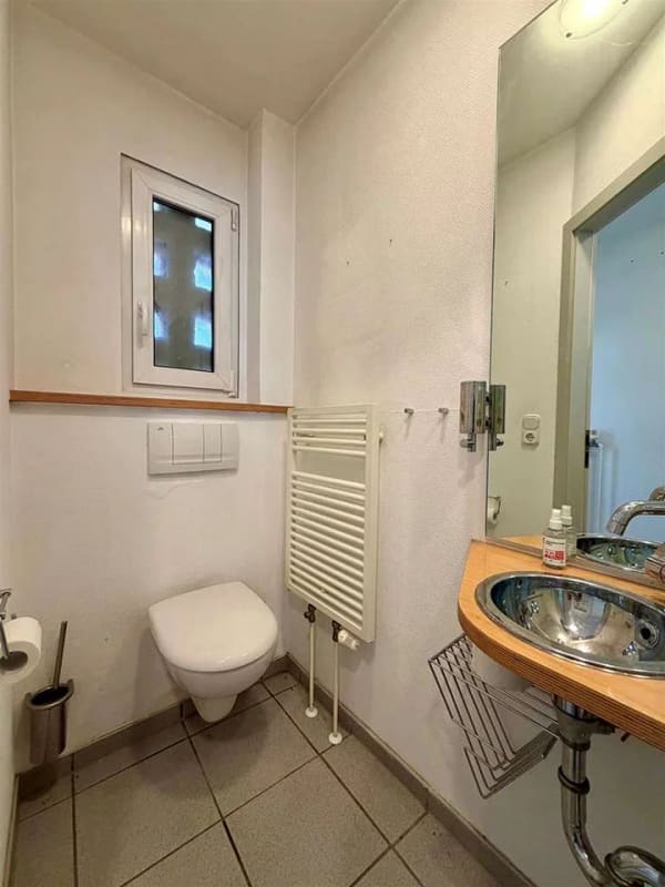Immobilie in Kronshagen - Bezugsfreies 4,5-Zimmer-Reihenmittelhaus mit Keller, Terrasse und Garten // Zentral in Kronshagen - Bild 3