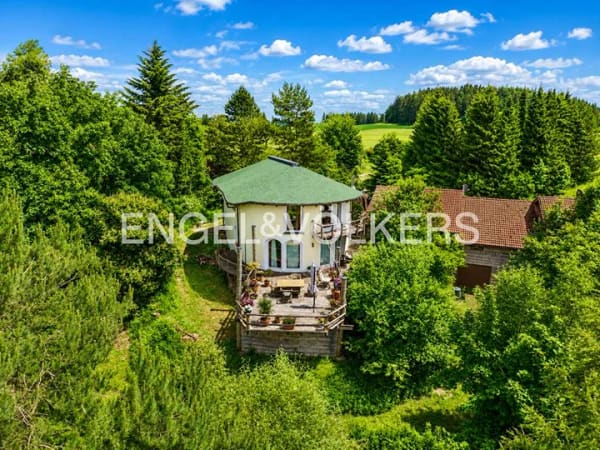 Immobilie in Obernheim - Exklusives Wohnunikat (BJ 2014) im Grünen - Ovalhaus in ruhiger Lage - Bild 0
