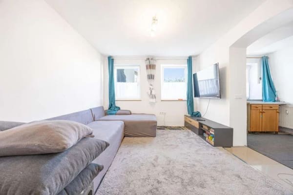 Immobilie in Gars am Inn - Kompakte Kapitalanlage in Gars am Inn: Vermietete 1-Zimmer-Wohnung im Erdgeschoss - Bild 1