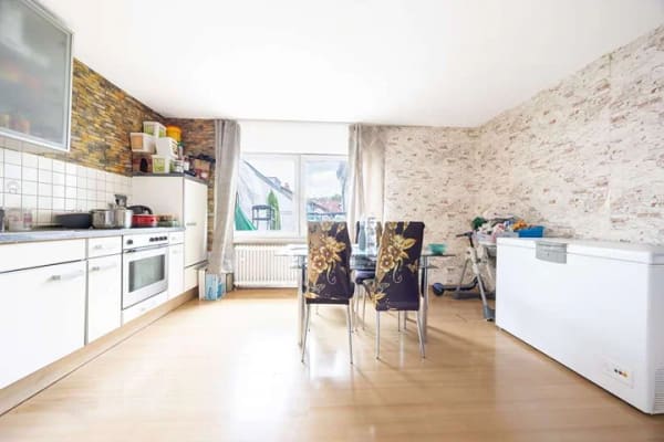 Immobilie in Gars am Inn - Vermietete 3-Zimmer-Wohnung im 1. Obergeschoss mit Einzelgaragenstellplatz - Bild 3