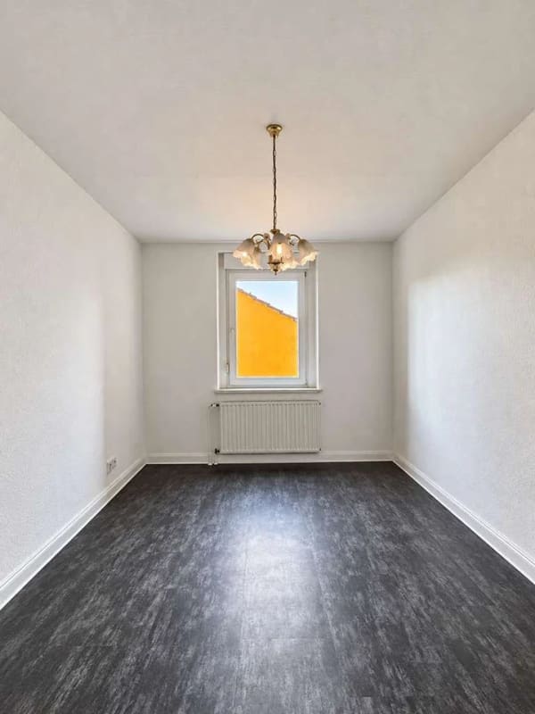 Immobilie in Hilden - Großzügige Altbauwohnung mit Balkon und flexiblem Grundriss in Hilden - Bild 4