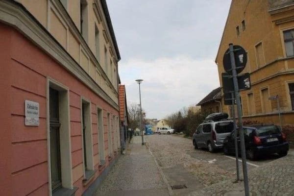 Immobilie in Bad Freienwalde (Oder) - Neue Preis Chance: Vielseitige Nutzungsmöglichkeiten WGH in Bad Freienwalde zu verkaufen - Bild 2