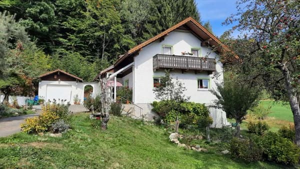 Immobilie in Grainet - Bei Grainet - Alleinlage! Bayerwaldhaus am Waldesrand für nur € 199.000,-- - Bild 4