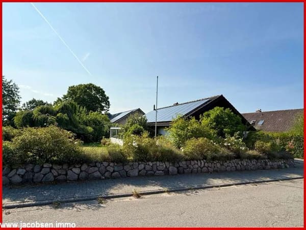 Immobilie in Schuby - Ein Zuhause für jede Lebensphase - ebenerdig wohnen, 
mit Garage & Werkstatt - Bild 1