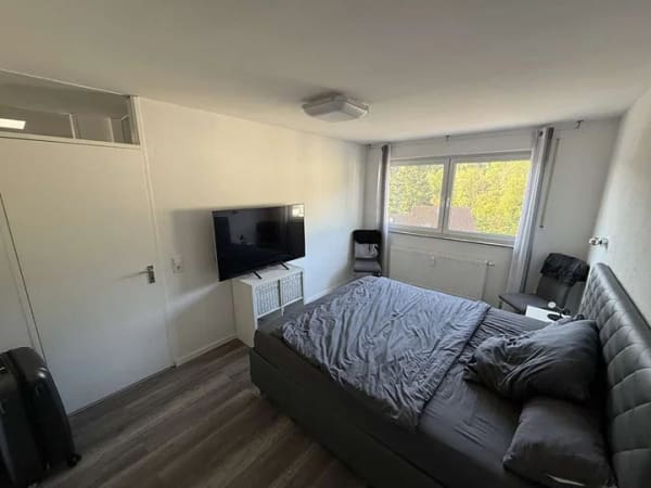 Immobilie in Altbach - Einziehen & Wohlfühlen – 3-Zimmer-Dachgeschosswohnung mit Balkon und Garage - Bild 3