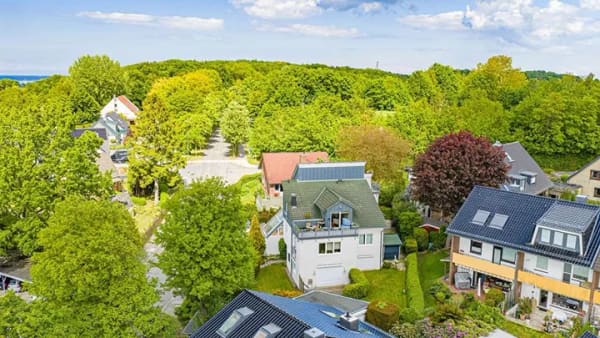Immobilie in Heikendorf - Großzügige Maisonettewohnung mit Dachterrasse in strandnaher Lage von Heikendorf - Bild 1