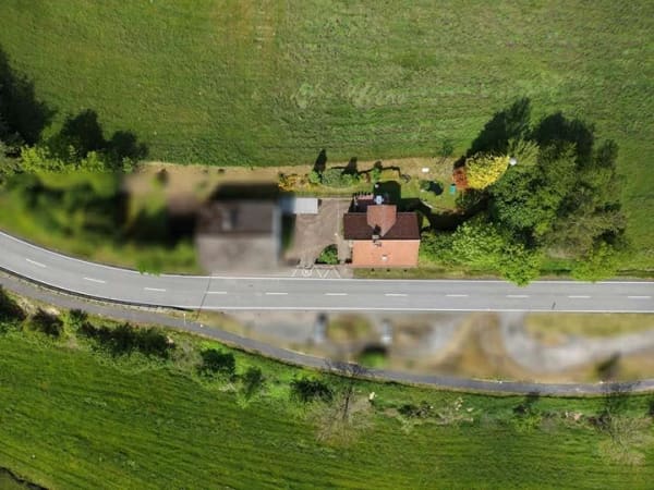 Immobilie in Mossautal - Top gepflegtes Einfamilienhaus mit ca. 5.000 m² Wiese - Bild 1