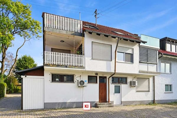 Immobilie in Hallbergmoos - Großzügige Dachgeschosswohnung in Hallbergmoos - Bild 0