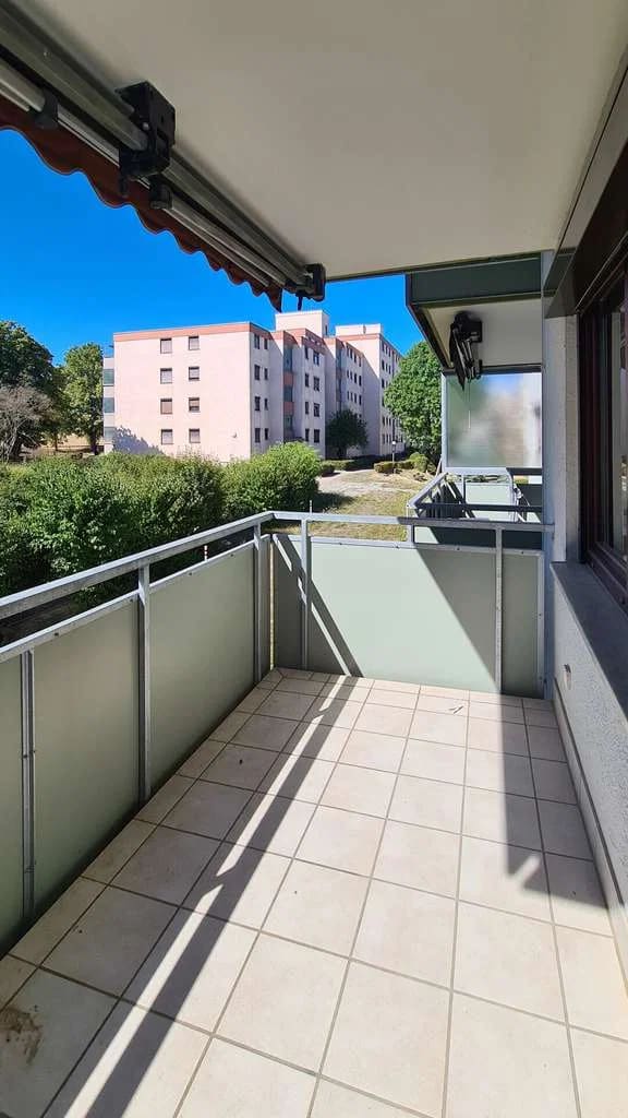 Immobilie in Eberdingen - Großzügige 4 Zimmer-Wohnung in Eberdingen-Hochdorf! - Bild 1