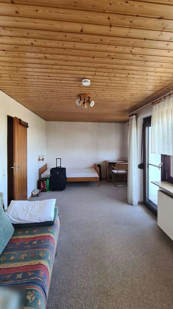 Immobilie in Eberdingen - Großzügige 4 Zimmer-Wohnung in Eberdingen-Hochdorf! - Bild 4