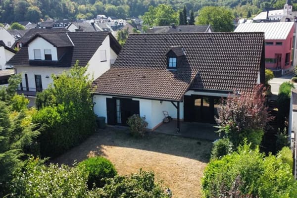 Immobilie in Kenn - Einfamilienhaus freistehend in Kenn - Bild 1