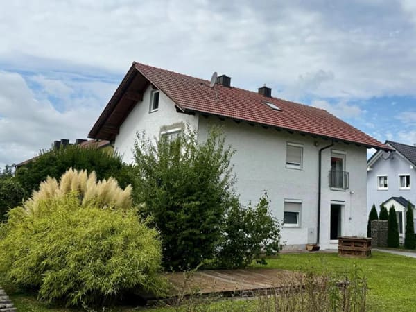 Immobilie in Osterhofen - Haus in Osterhofen - Bild 0