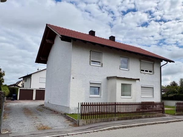Immobilie in Osterhofen - Haus in Osterhofen - Bild 2