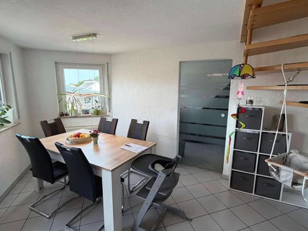 Immobilie in Kaisersbach - Familiengerechte, sehr gepflegte Dachgeschoss-/Maisonettewohnung - Bild 1