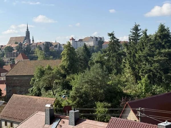Immobilie in Bautzen - Budyšin - Historisches Reihenmittelhaus mit Blick zu Ortenburg, Balkon und sonniger Terrasse - Bild 3