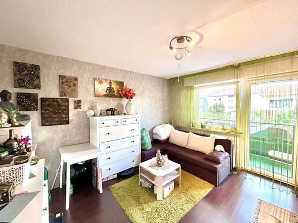 Immobilie in Linkenheim-Hochstetten - Attraktive 3-Zimmer-Wohnung mit Balkon in ruhiger Wohnlage von Linkenheim-Hochstetten - Bild 1