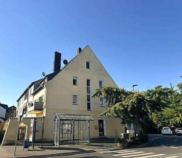 Immobilie in Herzogenrath - MFH in zentraler Lage am Kohlscheider Markt - 3 Einheiten 3 Garagen und attraktives Potenzial - Bild 0