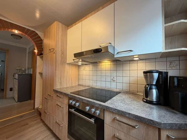 Immobilie in Hinte - Gepflegtes Einfamilienhaus mit direktem Wassergrundstück (Eigentum). - Bild 4