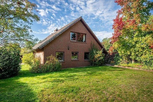 Immobilie in Hoisdorf - Das Zuhause für die ganze Familie im schönen Hoisdorf - Bild 0